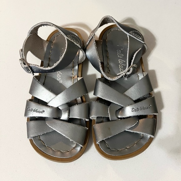 SALT WATER SANDALS BY HOY Original Sandals Girl Size 9 - Picture 1 of 6
